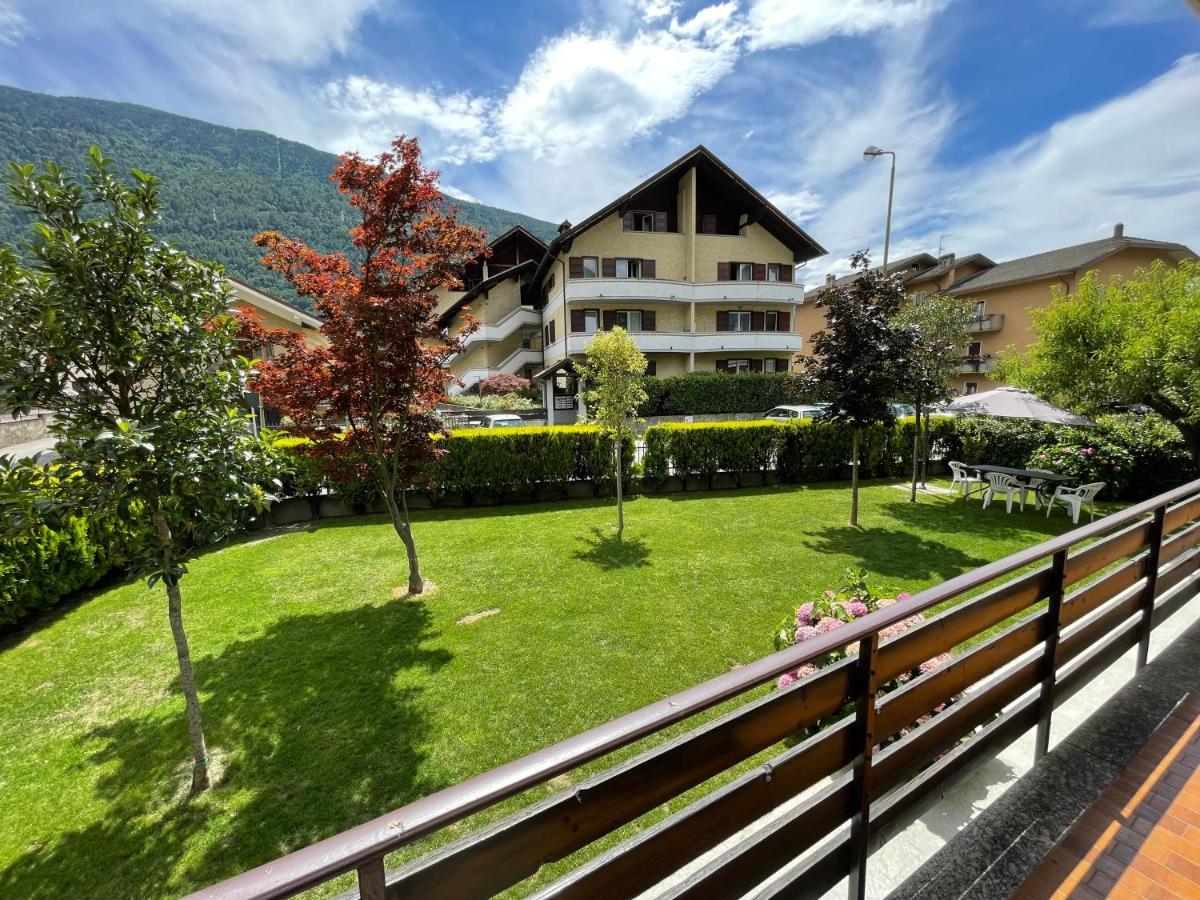 Casa Dolce Casa Apartment Тирано Екстериор снимка