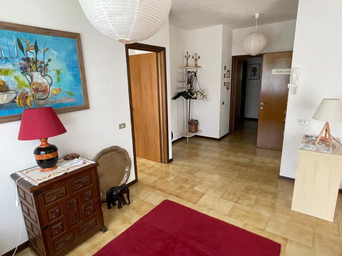 Casa Dolce Casa Apartment Тирано Екстериор снимка